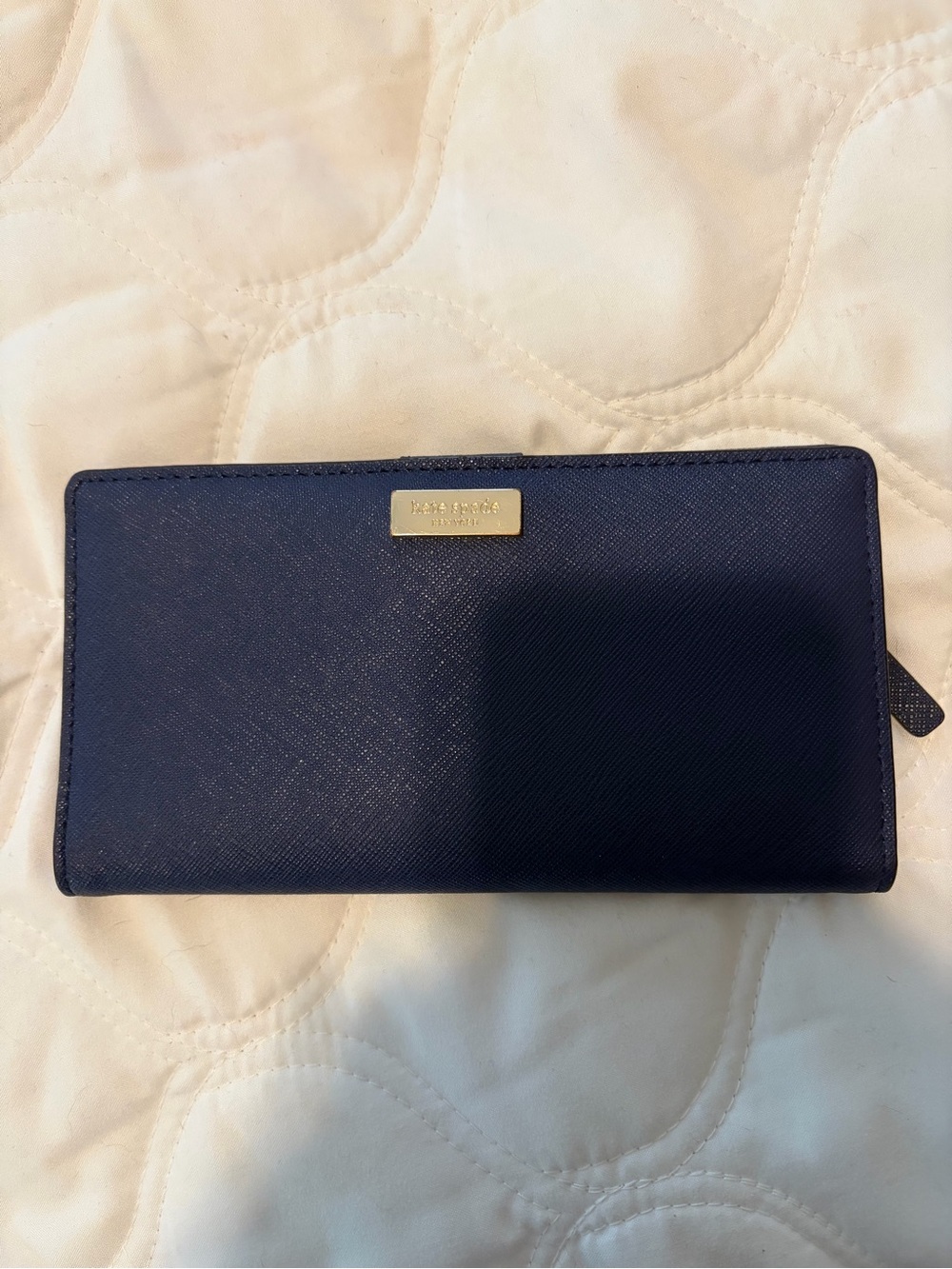 kate spade navy textured leather card wallet with gold accents